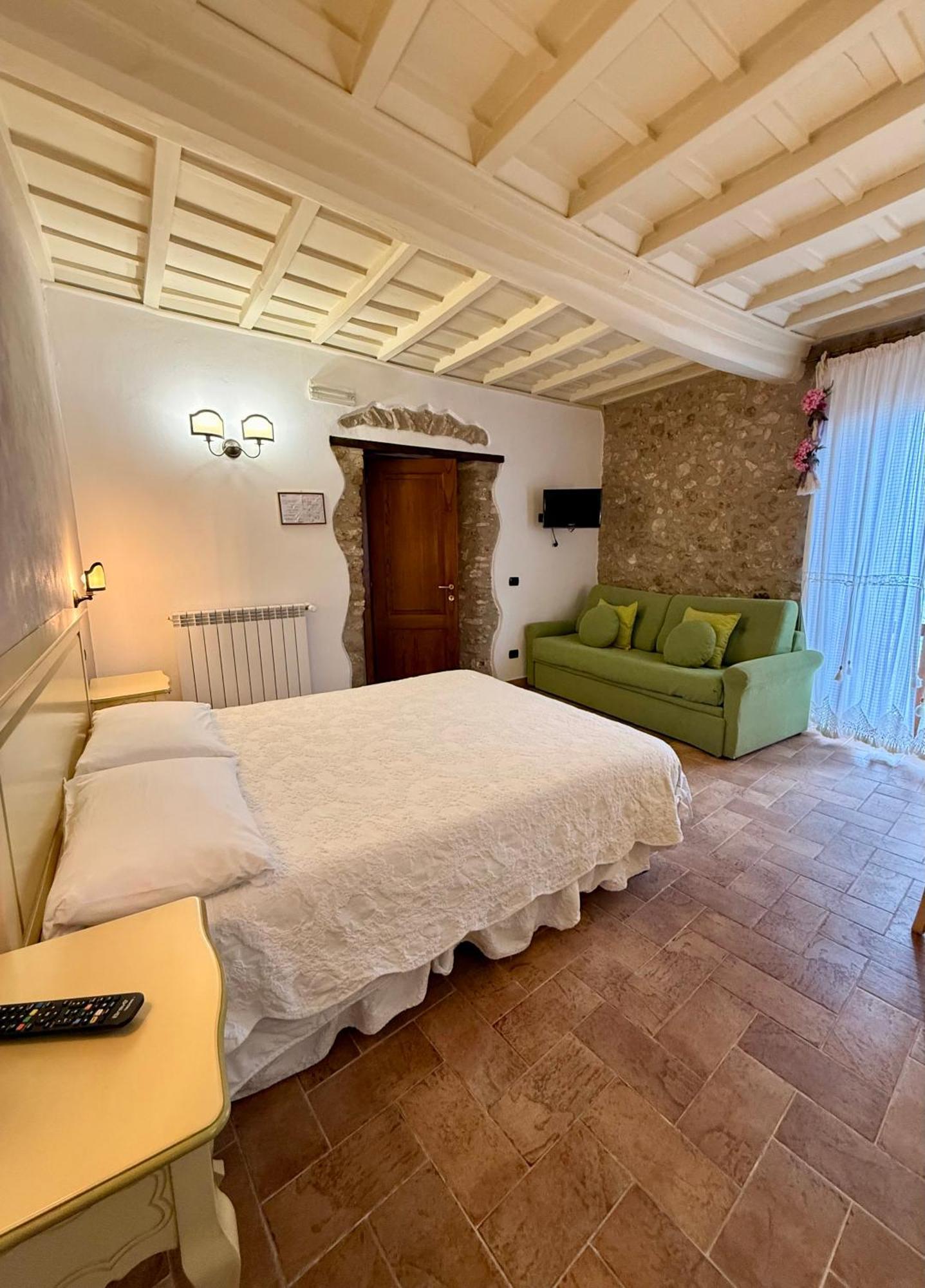 Relais Il Monaco Bed & Breakfast 2*